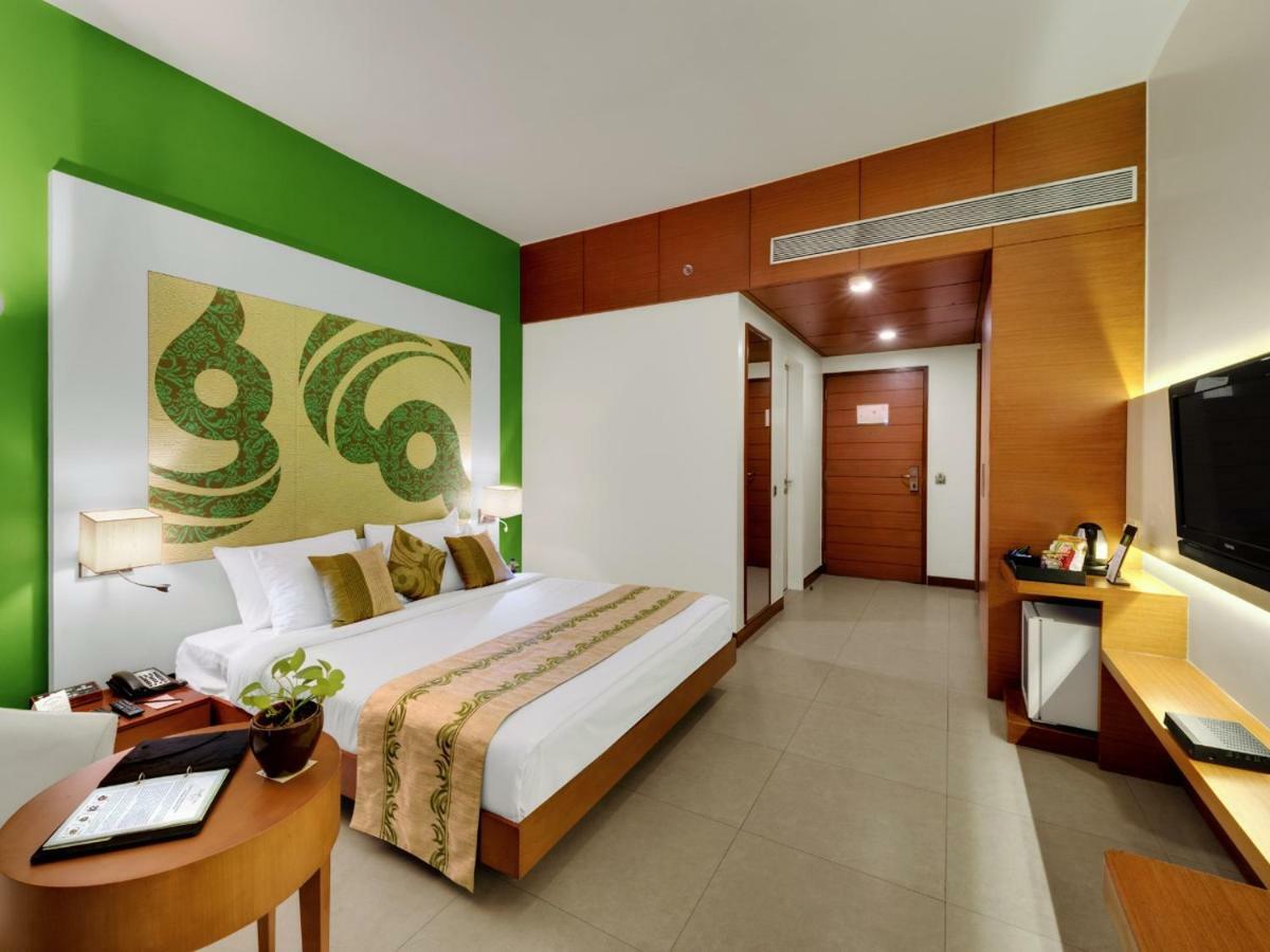 Hotel The Fern Residency Mumbai